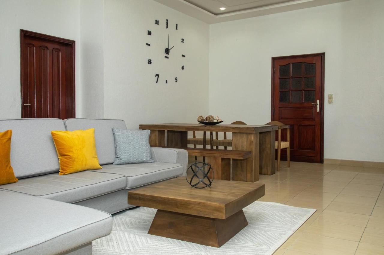 Residences Inaya Котону Экстерьер фото