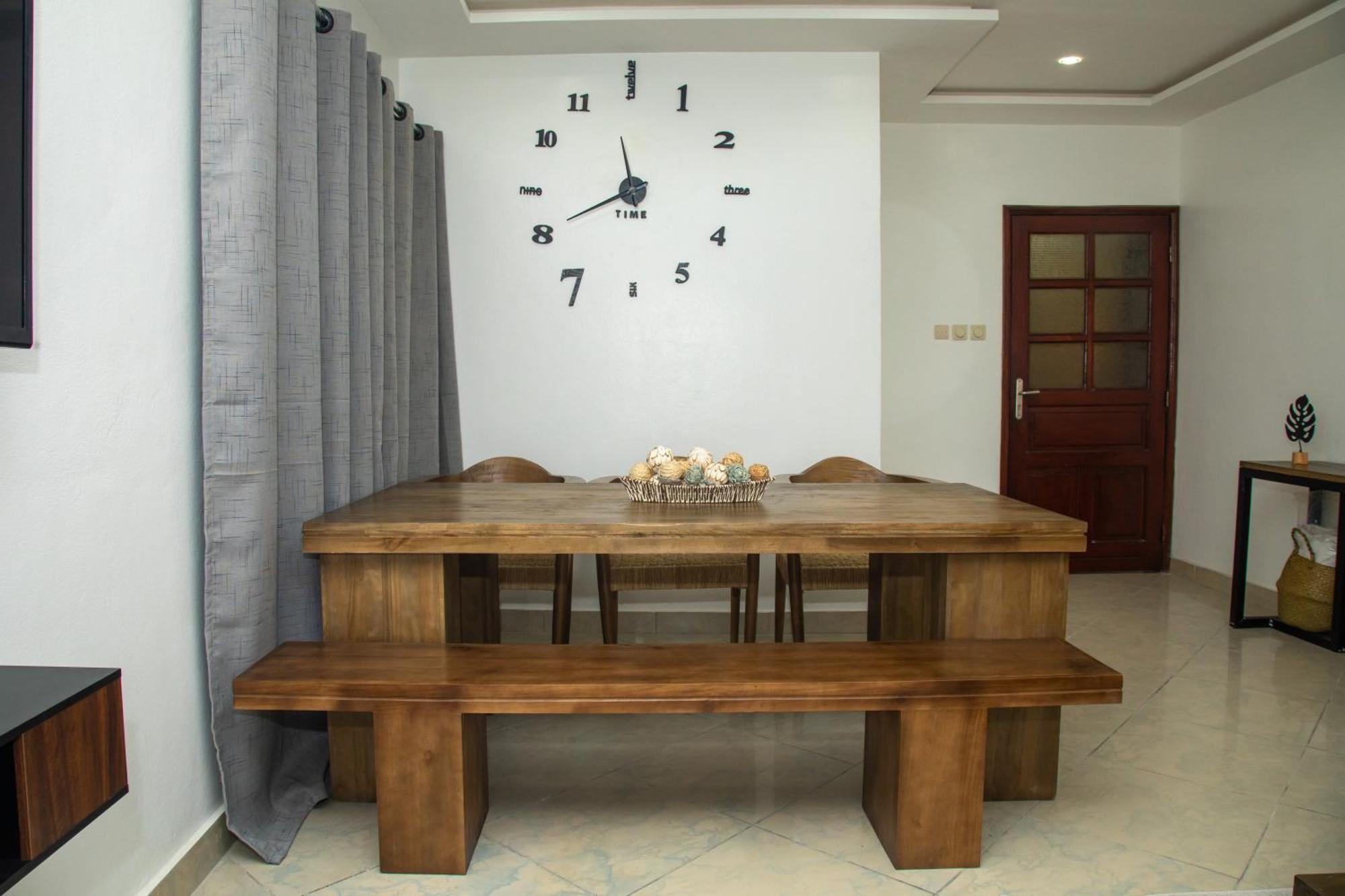 Residences Inaya Котону Экстерьер фото