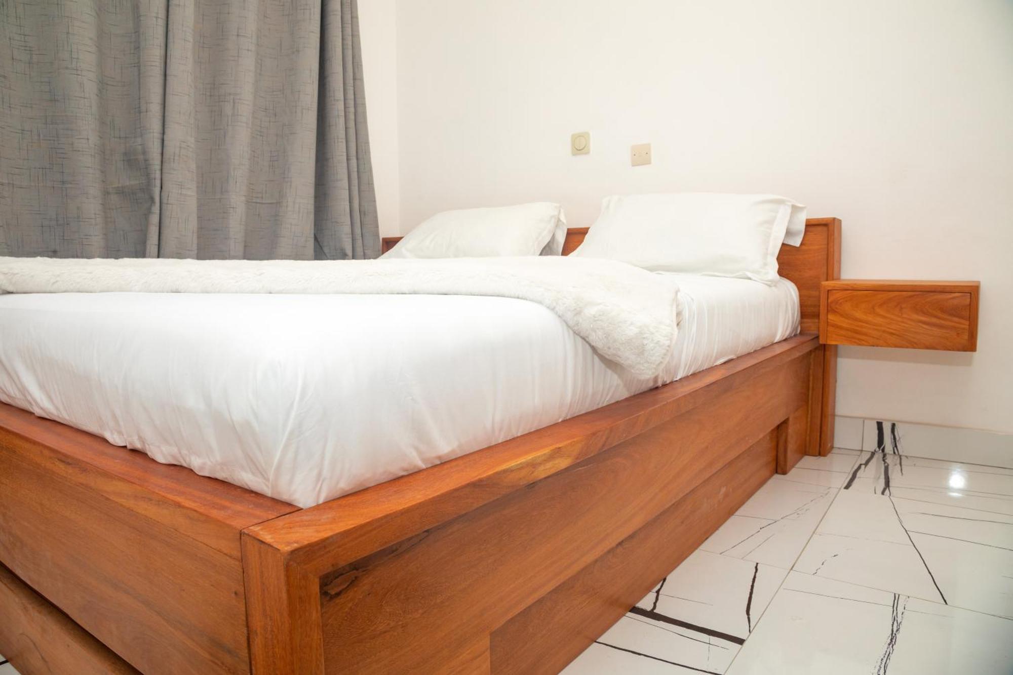 Residences Inaya Котону Экстерьер фото
