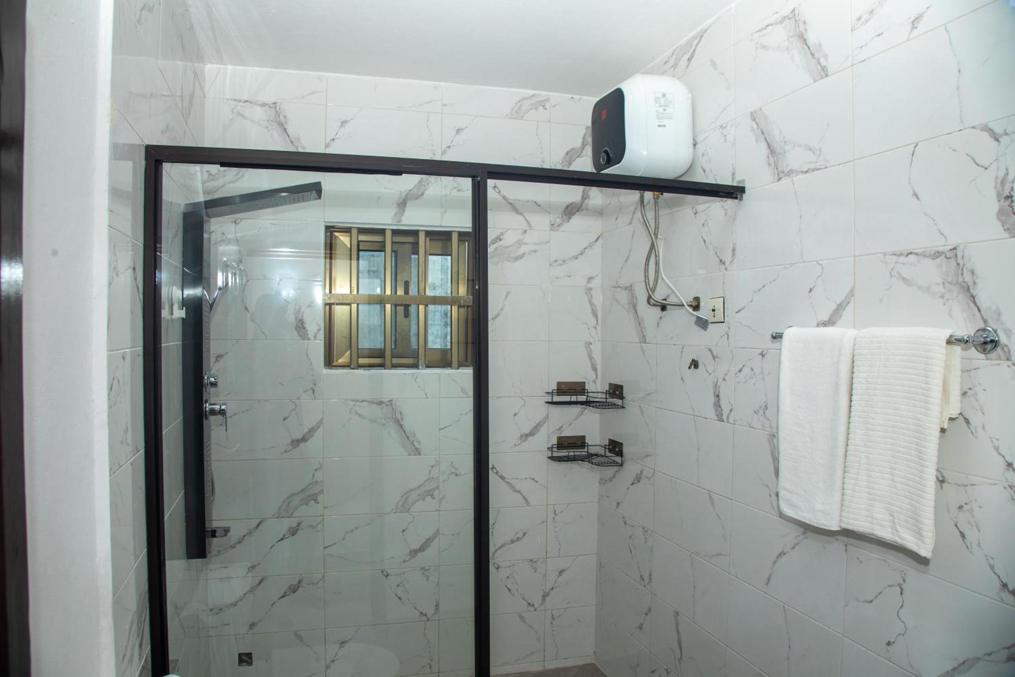 Residences Inaya Котону Экстерьер фото